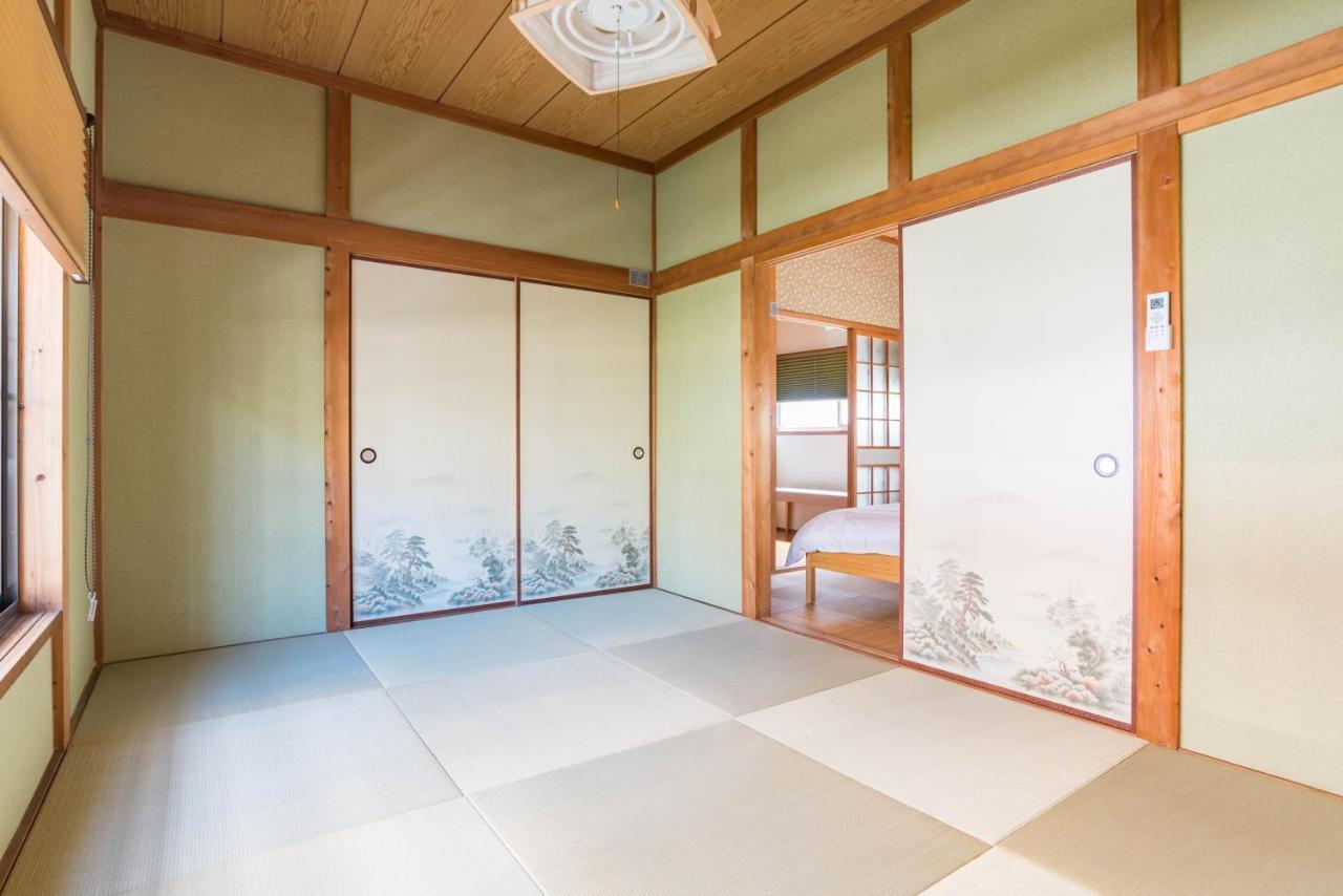 Villa Tino Kawara à Ōsaka Extérieur photo