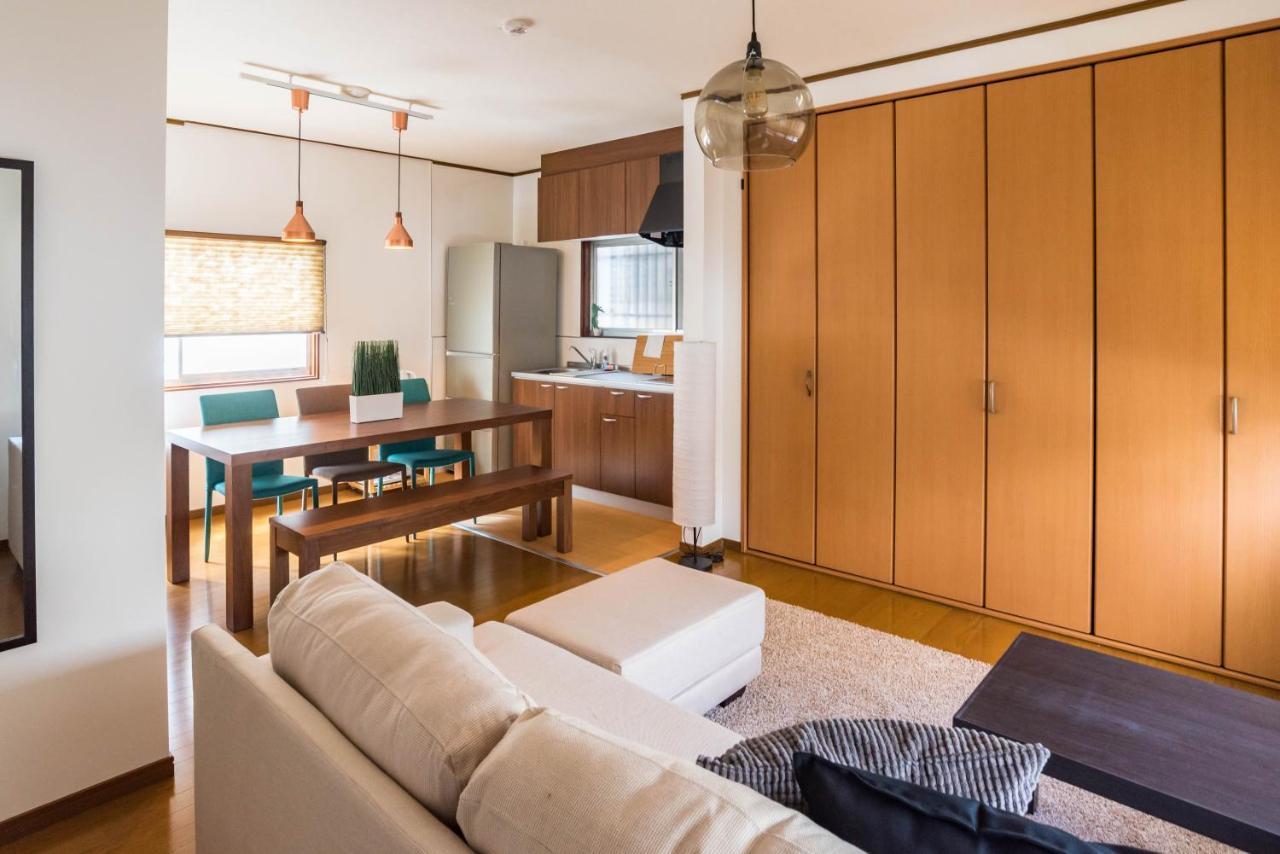 Villa Tino Kawara à Ōsaka Extérieur photo